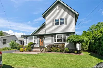 14 McCord Place, Bethpage, NY 11714 - Photo 1