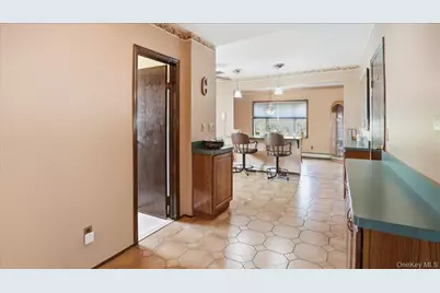 14 McCord Place, Bethpage, NY 11714 - Photo 9