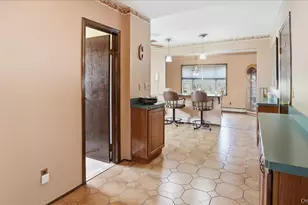 14 McCord Pl, Bethpage, NY 11714 - Photo 9
