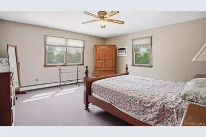 14 McCord Place, Bethpage, NY 11714 - Photo 17