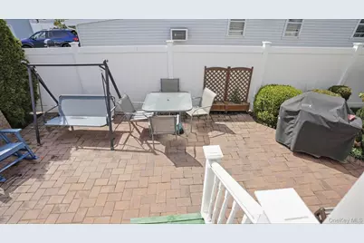 14 McCord Place, Bethpage, NY 11714 - Photo 23