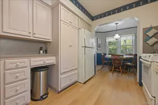218-37 Grand Central Pkwy, Hollis, NY 11427 - Photo 17