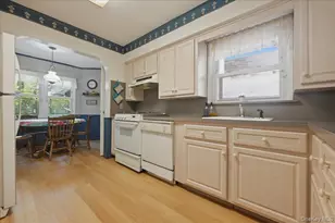 218-37 Grand Central Pkwy, Hollis, NY 11427 - Photo 15