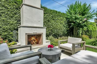 33 Harwood Dr E, Glen Cove, NY 11542 - Photo 27