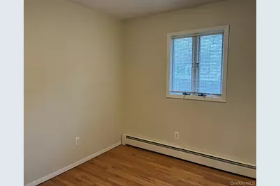 32 Lincoln Drive, Oakdale, NY 11769 - Photo 19