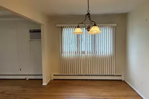 32 Lincoln Dr, Oakdale, NY 11769 - Photo 9