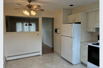 32 Lincoln Drive, Oakdale, NY 11769 - Photo 11