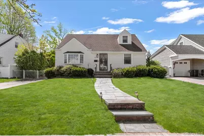10 Lea Place, Albertson, NY 11507 - Photo 33