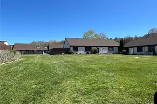 50 Gauguin Ct, Middle Island, NY 11953 - Photo 5