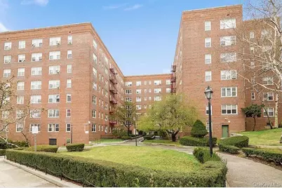 480 Riverdale Avenue #1B, Yonkers, NY 10705 - Photo 1