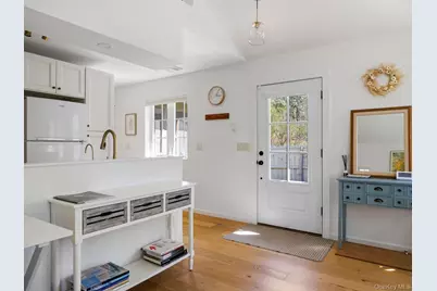 555 Mountain View Avenue, Hurley, NY 12443 - Photo 9