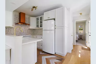 555 Mountain View Avenue, Hurley, NY 12443 - Photo 13