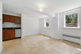 95 6th Ave, Huntington Station, NY 11746 - Photo 33