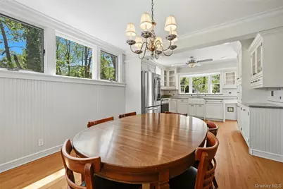 95 6th Avenue, Huntington Station, NY 11746 - Photo 15