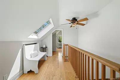 95 6th Avenue, Huntington Station, NY 11746 - Photo 29