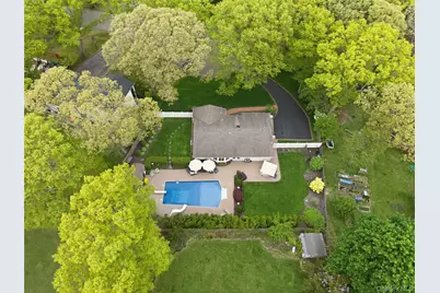 6 Hayden Court, Coram, NY 11727 - Photo 37
