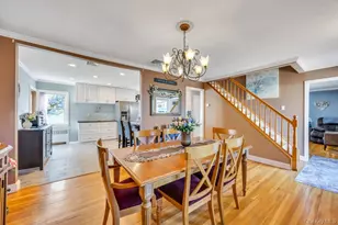 33 Albert St, Hicksville, NY 11801 - Photo 7