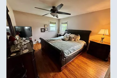 30 Woodmere Place, Selden, NY 11784 - Photo 7