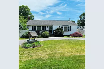 30 Woodmere Place, Selden, NY 11784 - Photo 1