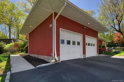 14 Sunderland Place, Suffern, NY 10901 - Photo 39