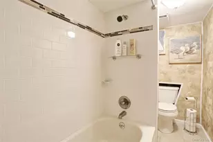 721 Vincent Ave, Bronx, NY 10465 - Photo 25