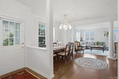 136 Hudson Pointe Drive, Poughkeepsie, NY 12601 - Photo 13