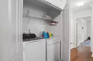 136 Hudson Pointe Dr, Poughkeepsie, NY 12601 - Photo 17