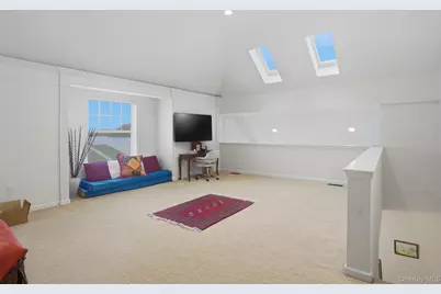136 Hudson Pointe Drive, Poughkeepsie, NY 12601 - Photo 25