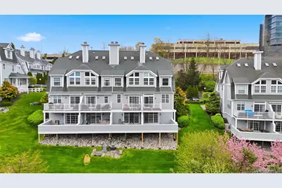 136 Hudson Pointe Drive, Poughkeepsie, NY 12601 - Photo 3