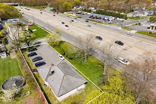 3250 Sunrise Hwy, East Islip, NY 11730 - Photo 23