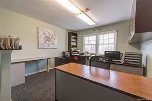 3250 Sunrise Hwy, East Islip, NY 11730 - Photo 7