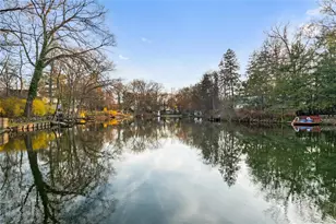 6 Lake Dr, New City, NY 10956 - Photo 5