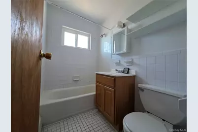 41 Quebec Road #28, Island Park, NY 11558 - Photo 7