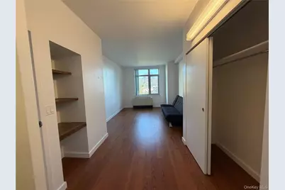 40-28 College Point Boulevard #912, Flushing, NY 11354 - Photo 3