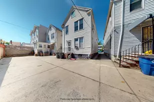 1465 Brooklyn Ave, Brooklyn, NY 11210 - Photo 15