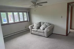 175 Wickfield Ln, North Babylon, NY 11703 - Photo 7