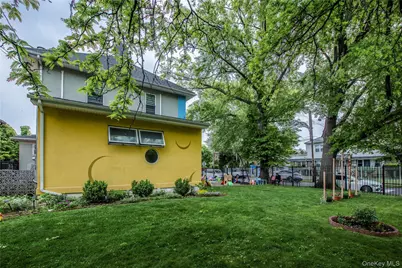157-15 Oak Avenue, Flushing, NY 11355 - Photo 5