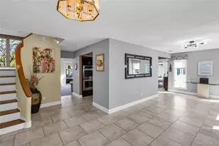 288 Bow Dr, Smithtown, NY 11787 - Photo 5