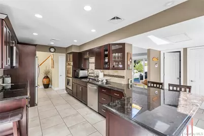 288 Bow Drive, Smithtown, NY 11787 - Photo 7