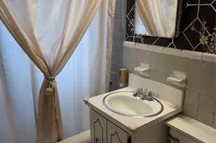 58-58 246th Crescent, Douglaston, NY 11362 - Photo 11