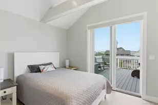 905 Dune Rd, Westhampton Dunes, NY 11978 - Photo 15