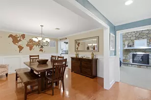 28 Manchester Ln, Stony Brook, NY 11790 - Photo 13