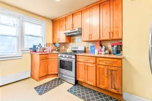 59-13 160th St, Fresh Meadows, NY 11365 - Photo 15