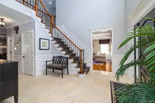 121 Harvard Ave, Rockville Centre, NY 11570 - Photo 5