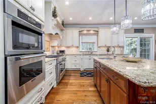 121 Harvard Ave, Rockville Centre, NY 11570 - Photo 13