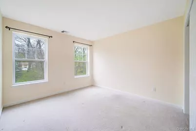 26 Halley Court, Poughkeepsie, NY 12601 - Photo 31