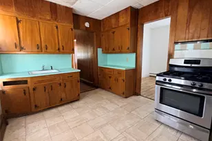 4 Davis Ave, Port Washington, NY 11050 - Photo 13
