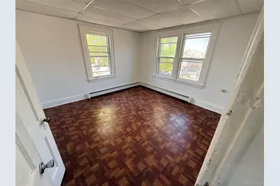 4 Davis Avenue, Port Washington, NY 11050 - Photo 11
