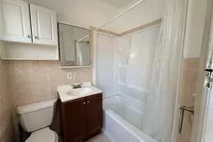 4 Davis Ave, Port Washington, NY 11050 - Photo 9