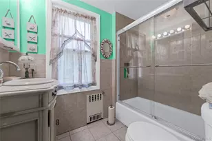 42-46 247th St, Little Neck, NY 11363 - Photo 7